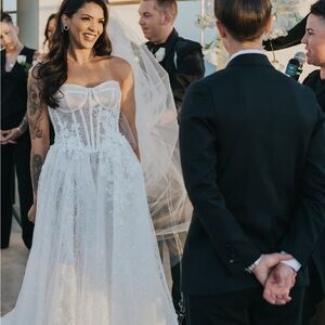 Chic White Lace Bridal Gown